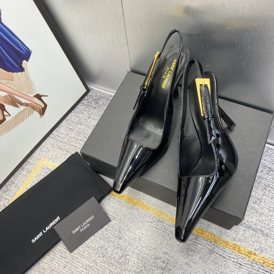👟👟Ex-factory price 660👟👟 𝐒𝐚𝐢𝐧𝐭 𝐋𝐚𝐮𝐫𝐞𝐧𝐭# Saint Laurent 23F/W small gold bar high heels continue the past high-end and elegant ysl small gold bar heels are really good-looking! Saint Laurent square pointed toe slingback high-heeled shoes. The small gold bar heels really fully highlight the neat and minimalist annual party party. 👟👟factory price. A must-have for arty. Flash sale. So eye-catching. Upper: Customized cow patent leather. Outsole: Genuine leather outsole. Size: 35-40 (40 customized items are not returnable)